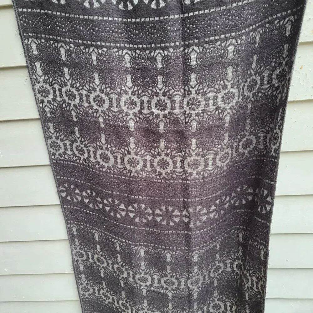 Merona Acrylic Black Gray Scarf Wrap
